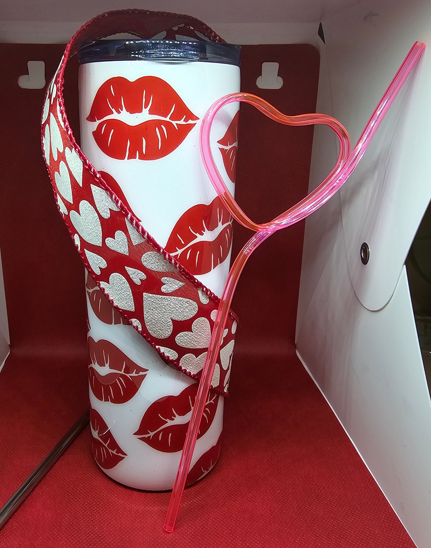 Kisses Epoxy Tumbler